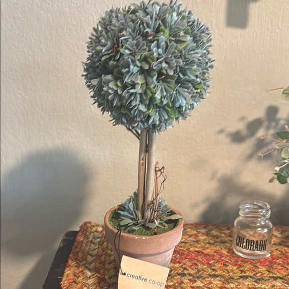 Green and Tan Faux Floral Accent Sphere topiary - Picture 10 of 11